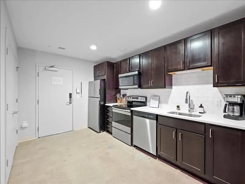 Cozysuites Roomy 1Br, Downtown ピッツバーグ 0*,