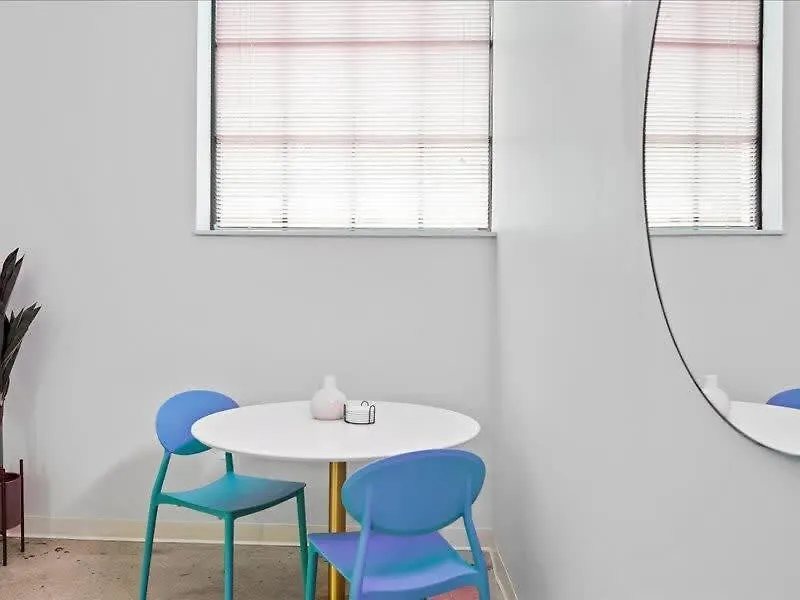 アパート Cozysuites Roomy 1Br, Downtown ピッツバーグ 米国
